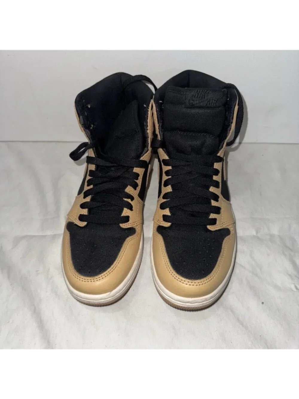 Nike Jordan 1 Retro High OG Heirloom (555088-202) Men's Size 7